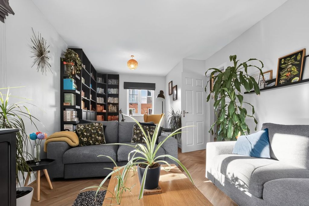 Property photo 3 of 27 Dsc1783