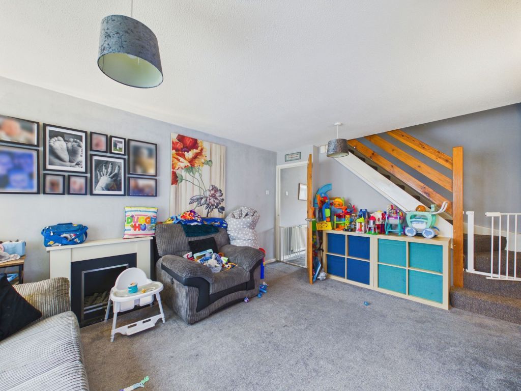 Property photo 3 of 13