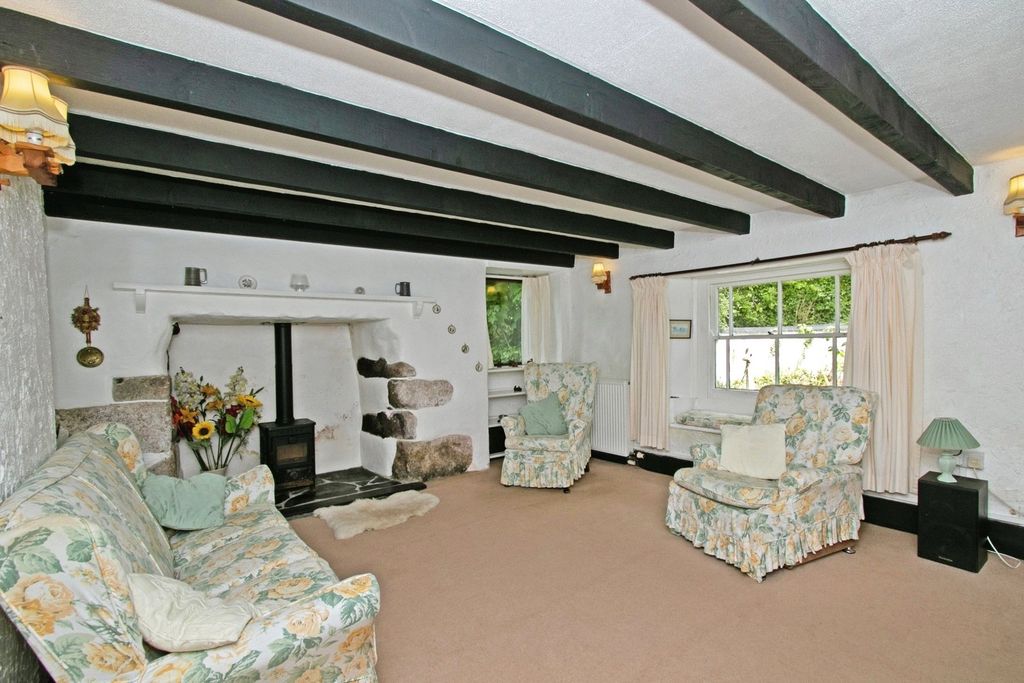 Property photo 2 of 16 Pbox-Img.Jpg