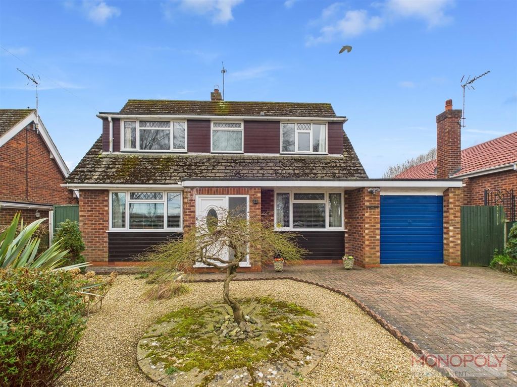 Property photo 1 of 13 Cam03815G0-Pr0199-Still014.Jpg