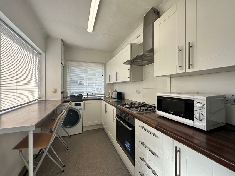 Property photo 2 of 9 Photo 16