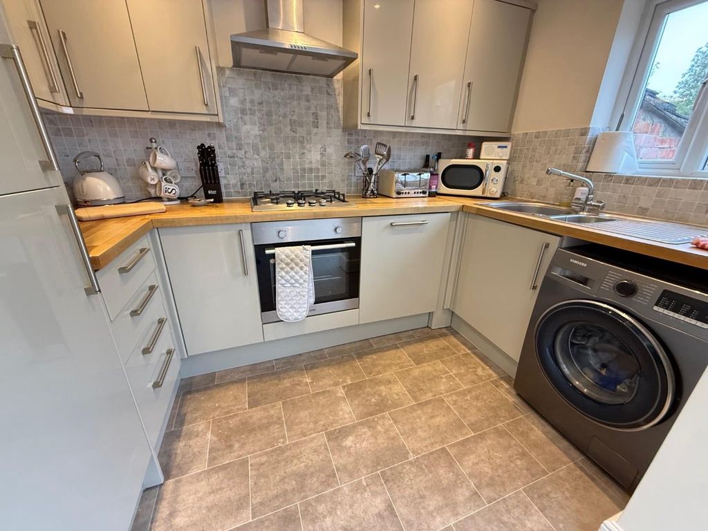 Property photo 2 of 11 1.Jpg