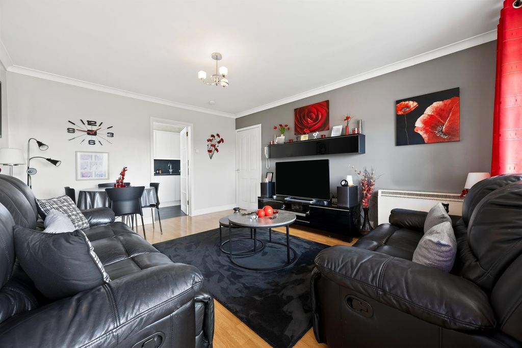 Property photo 3 of 15