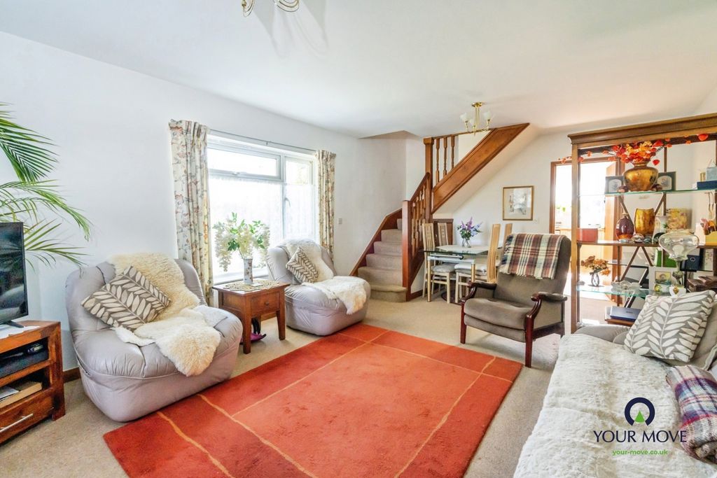 Property photo 2 of 12 Pbox-Img.Jpg