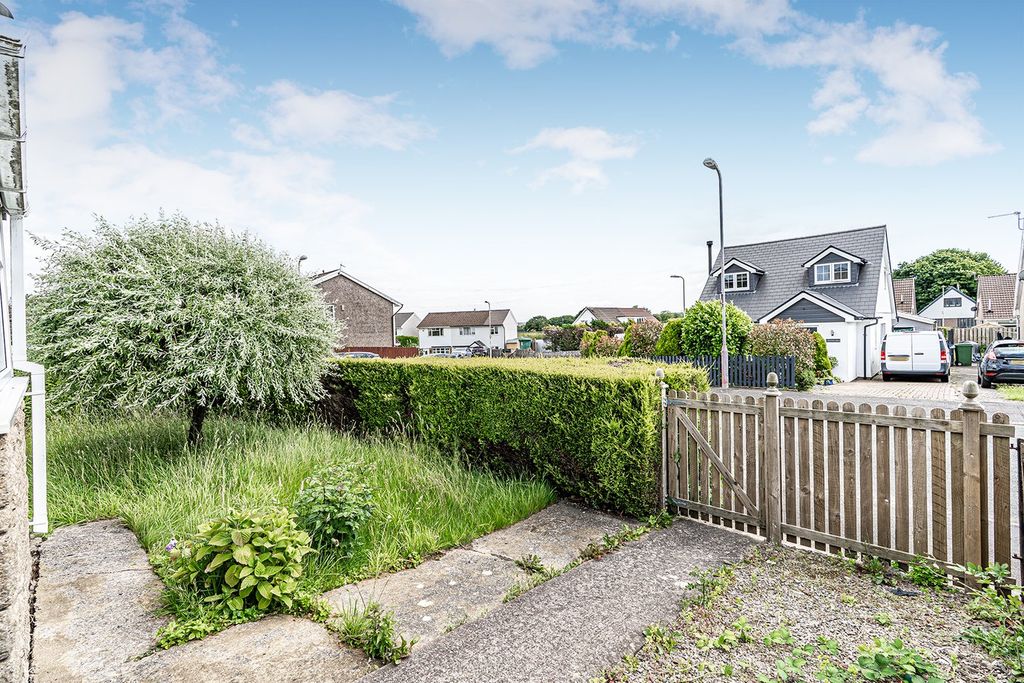 Property photo 3 of 30