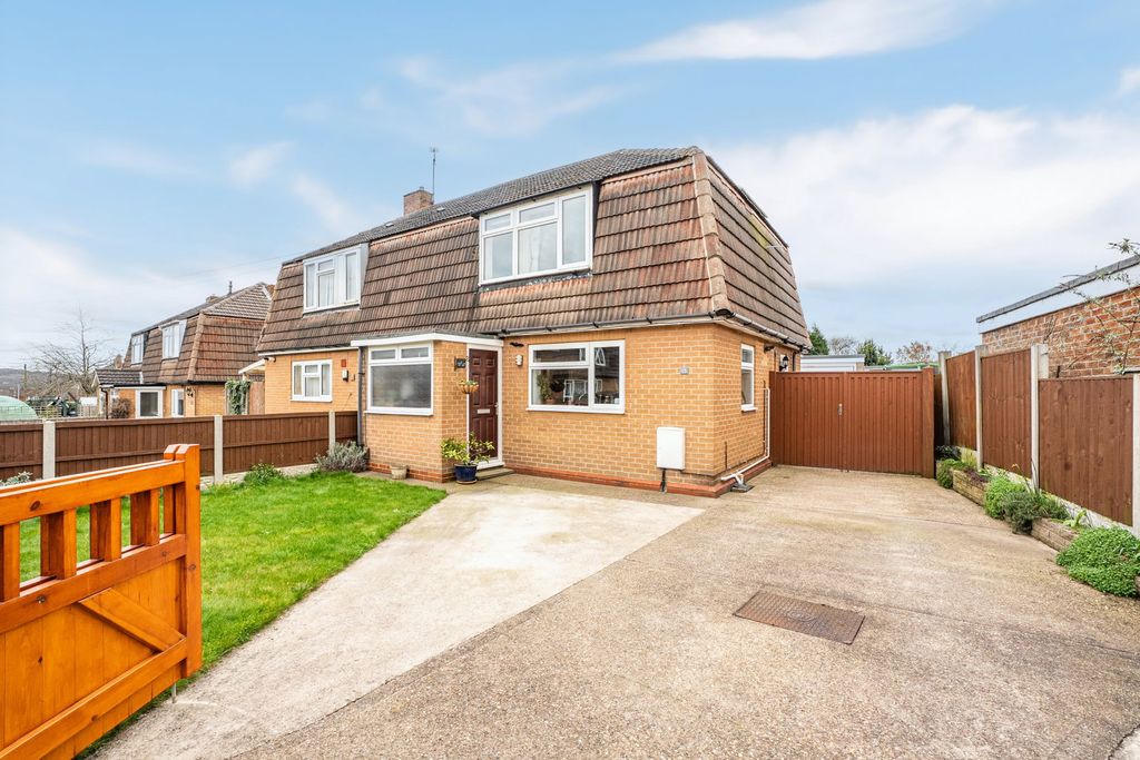 Property photo 1 of 31