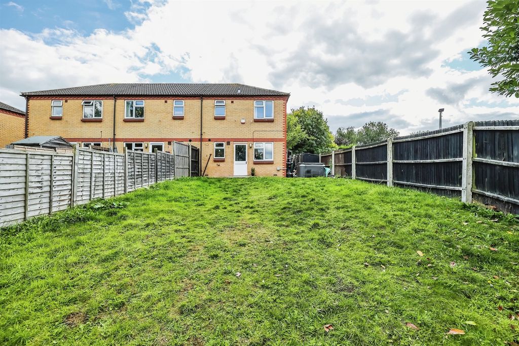 Property photo 3 of 15