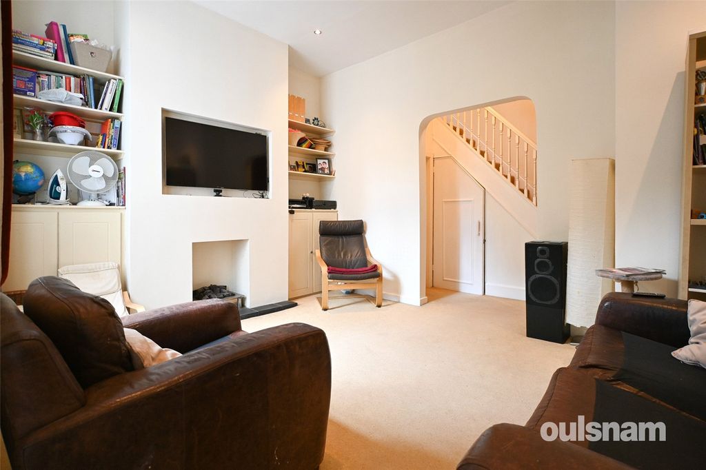 Property photo 2 of 29 Picture No. 24
