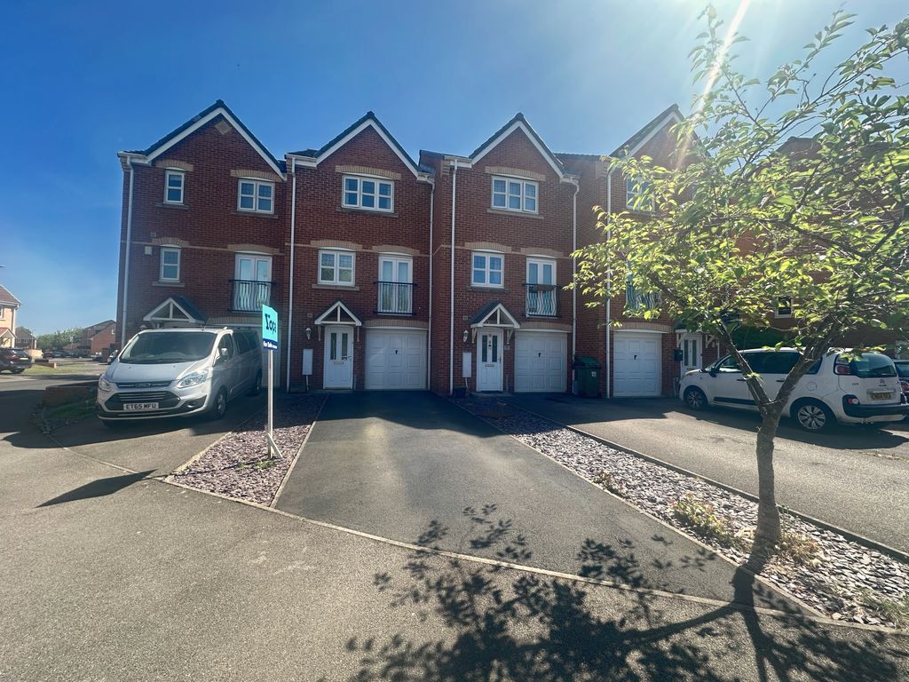 Property photo 1 of 9 517