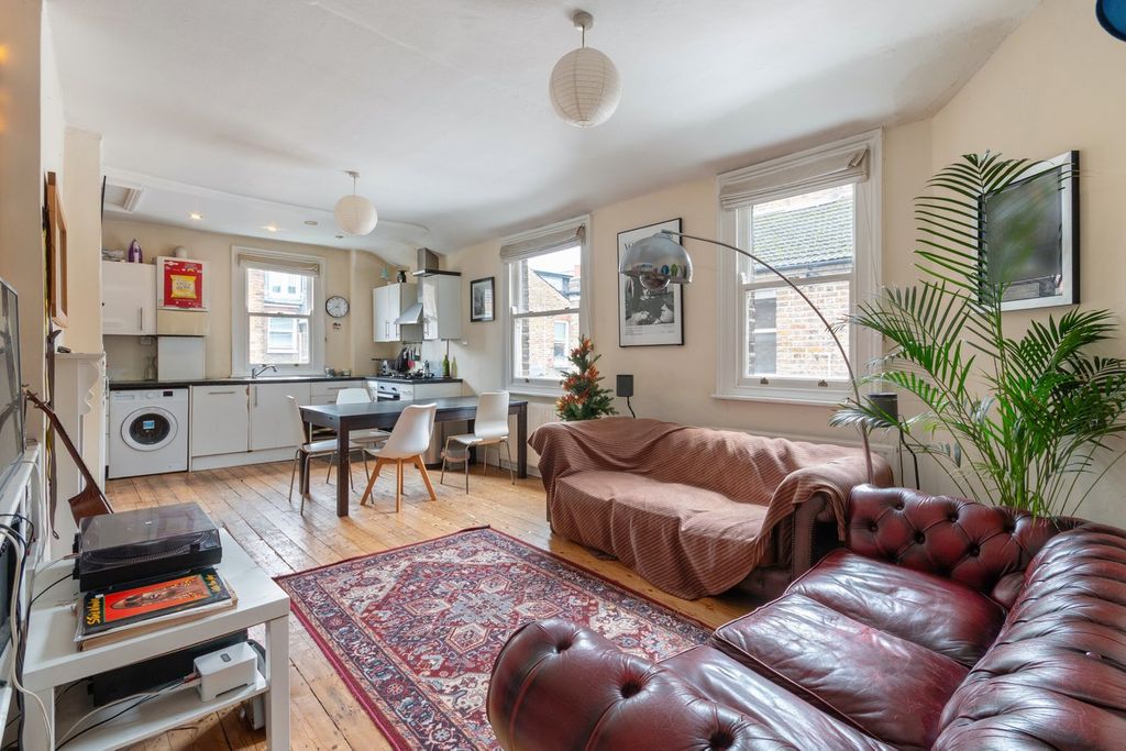 Property photo 1 of 5