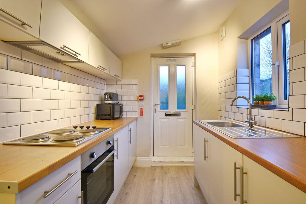 Property photo 1 of 11 Picture No. 07