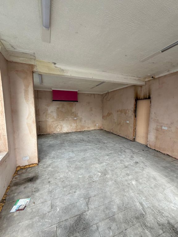 Property photo 2 of 4 Gallery