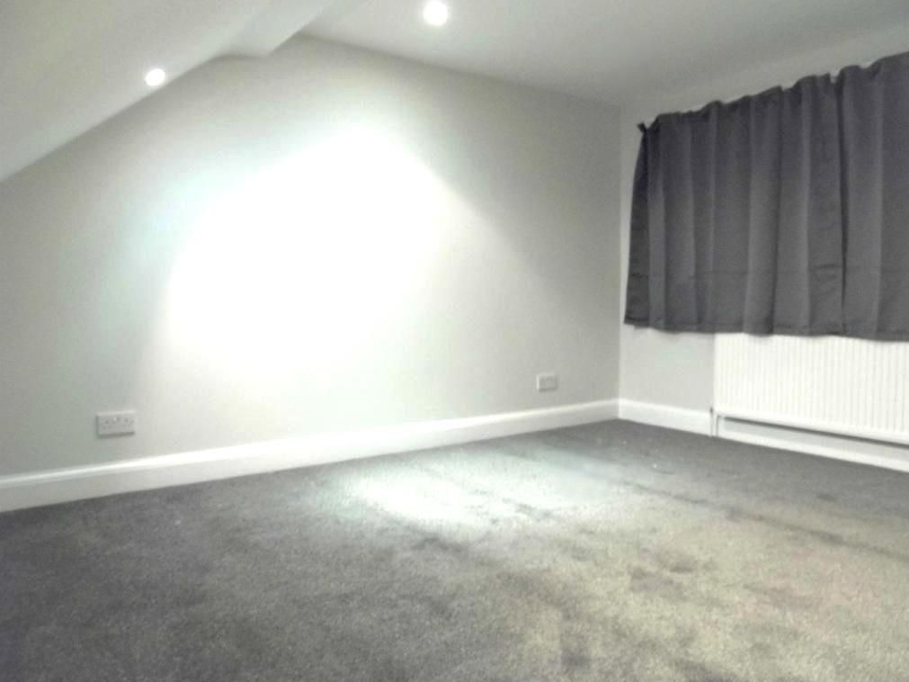 Property photo 2 of 7 Bedroom 1..Jpg
