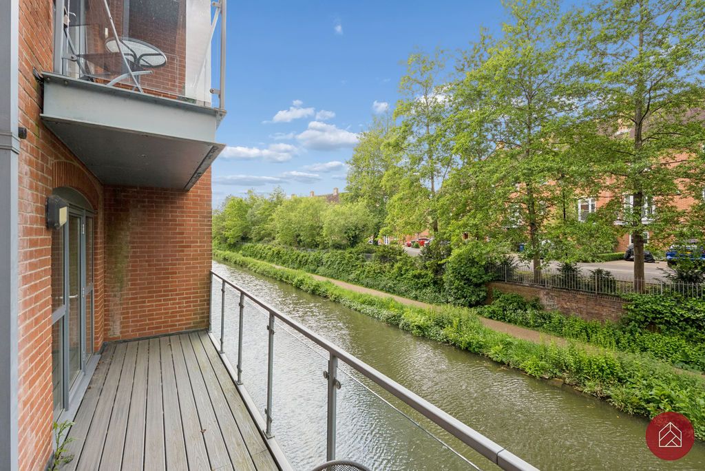 Additional image 10 of 2 bed flat for saleWalton Well Road, Oxford City OX2