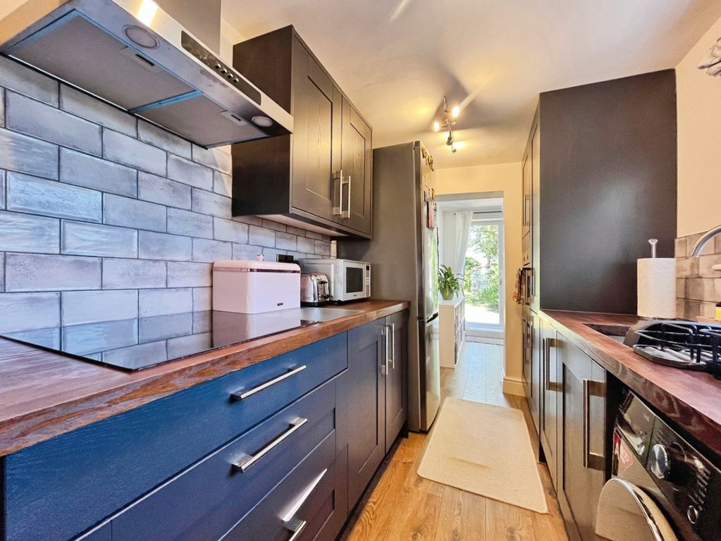 Property photo 2 of 17 4298626
