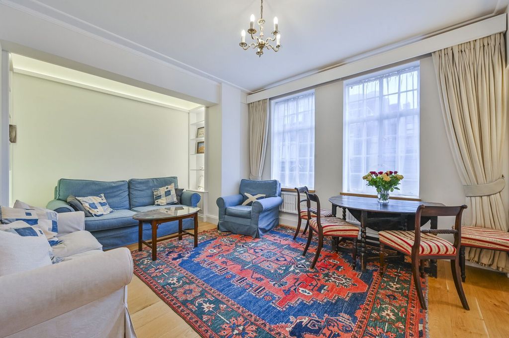 Property photo 2 of 7