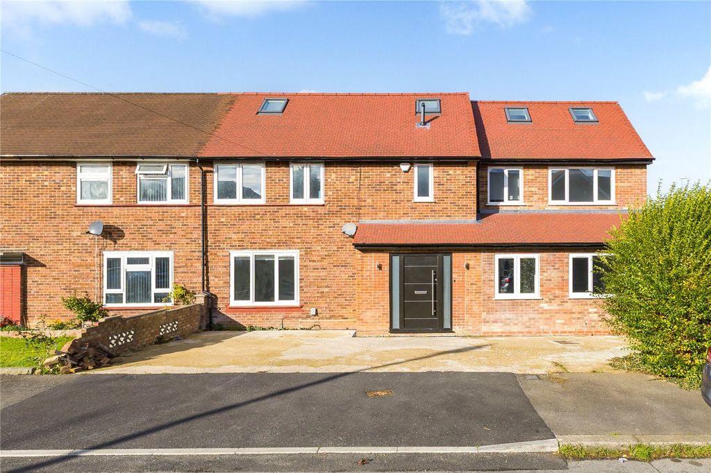 Property photo 1 of 19 Picture No. 04