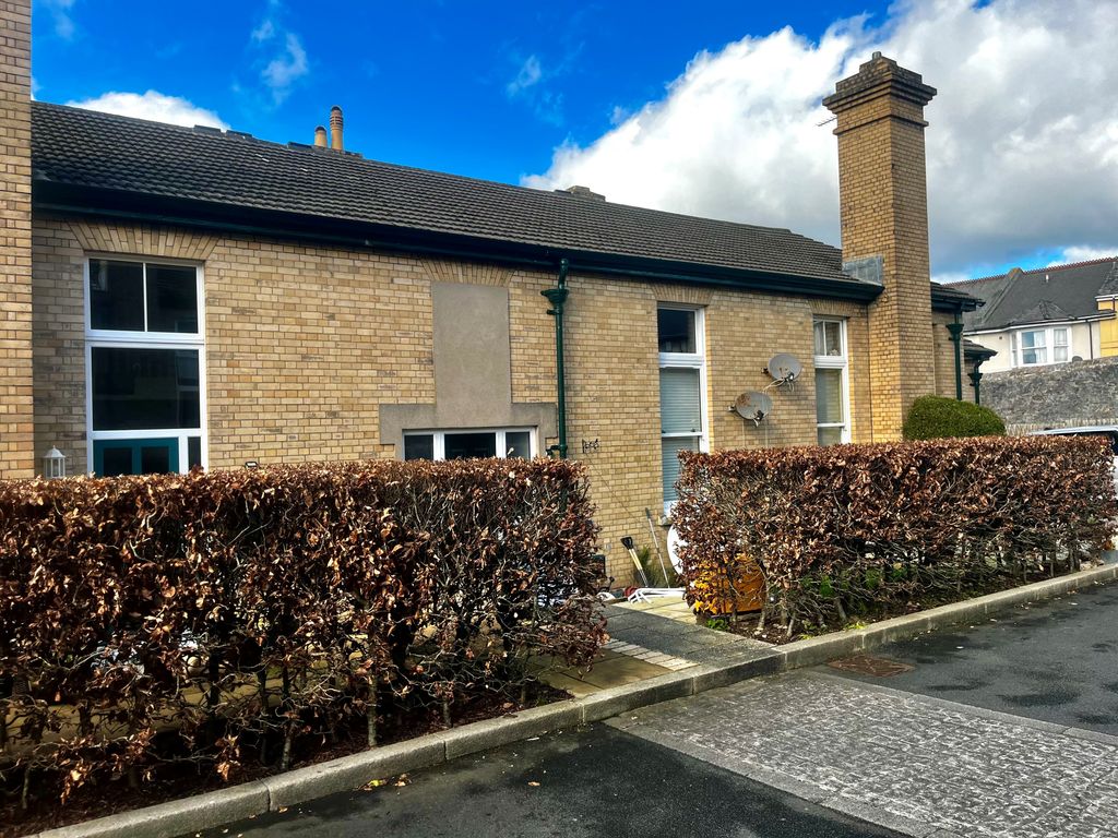 Property photo 3 of 4 Annex