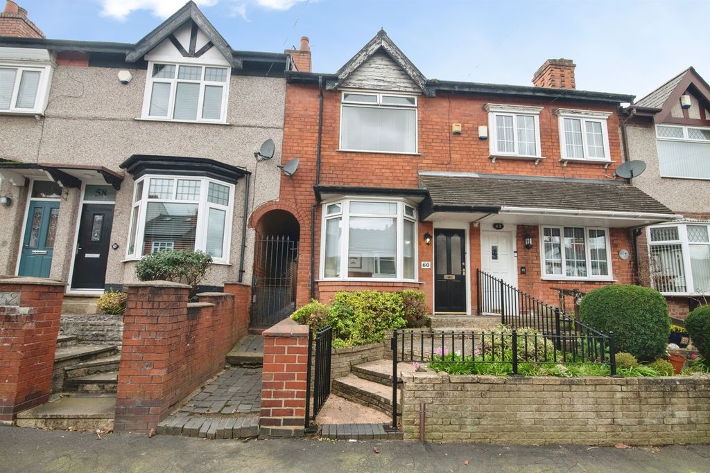 Property photo 2 of 20