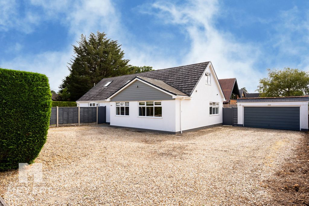 Property photo 1 of 29
