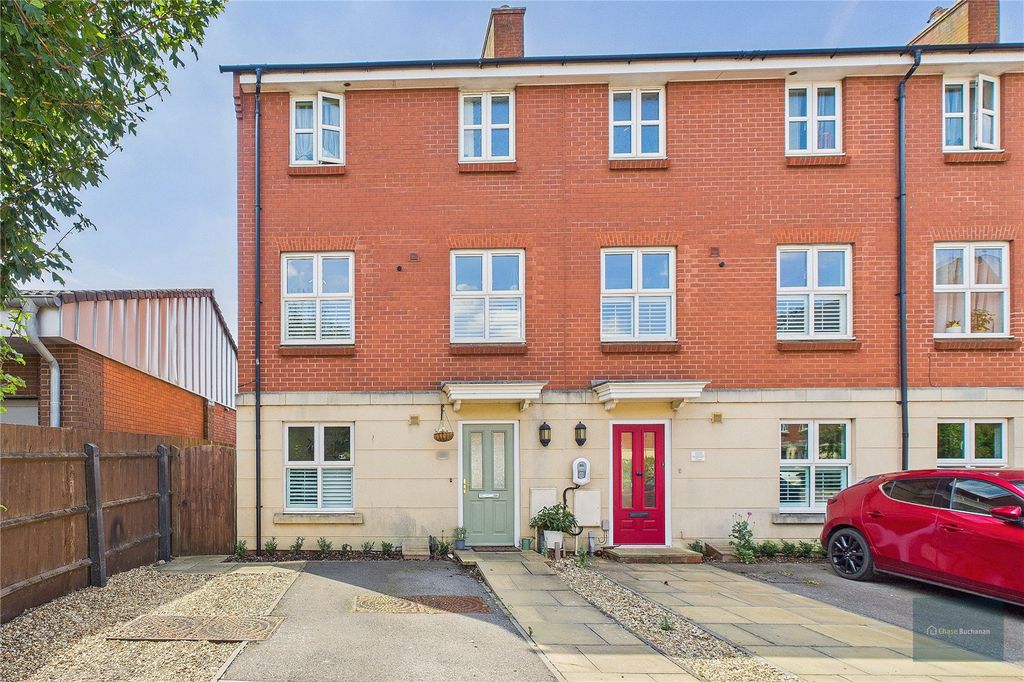 Property photo 1 of 18 Picture No. 23