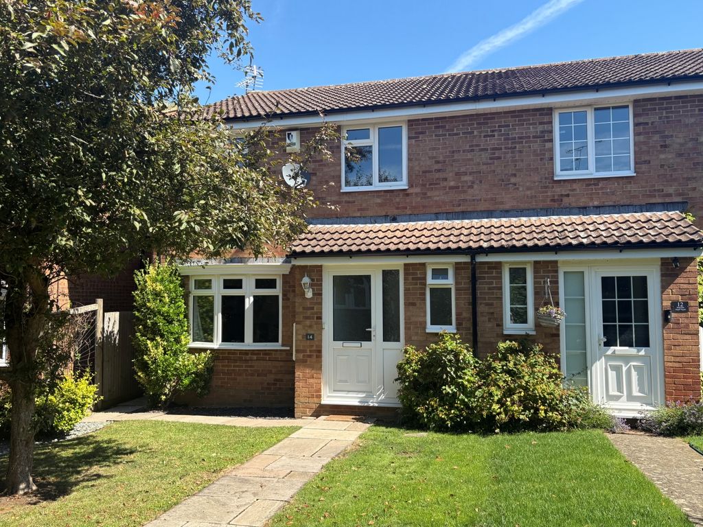 Property photo 1 of 15 Swan Frt