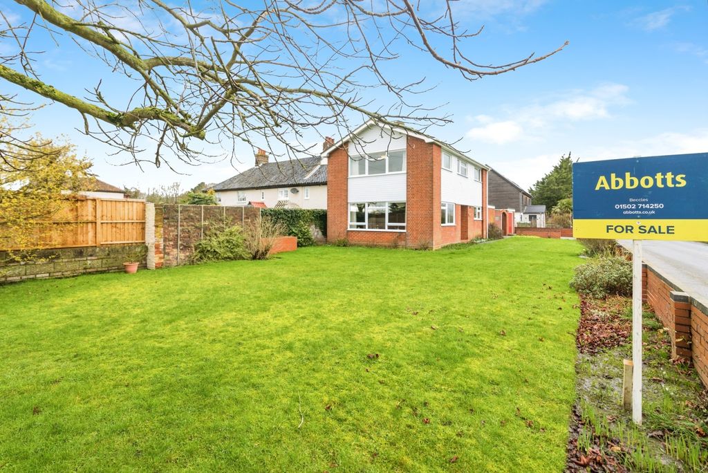 Property photo 2 of 20 Garden