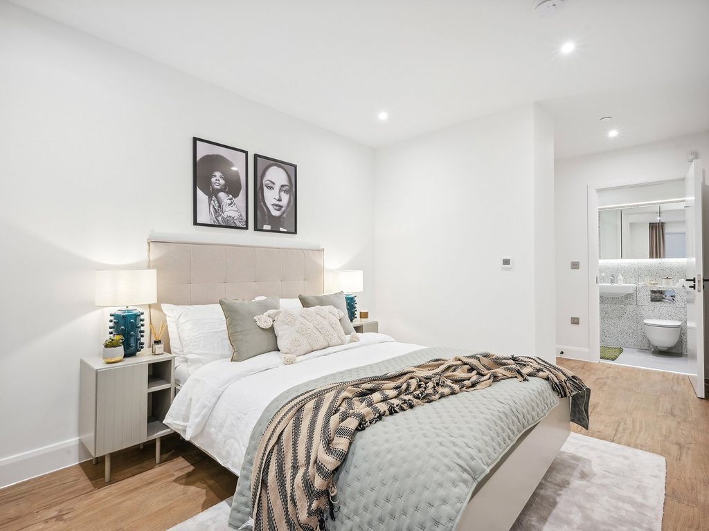 Property photo 2 of 23 Picture No. 02