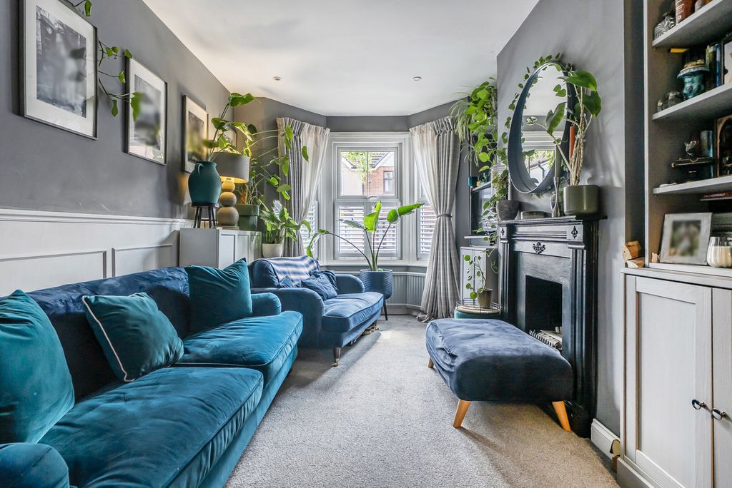 Property photo 2 of 25 1-6A5A2Bcb34271-1...
