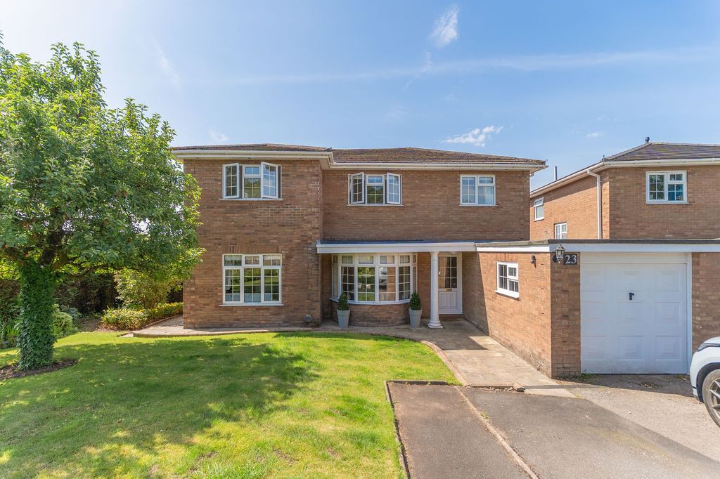 Property photo 1 of 39