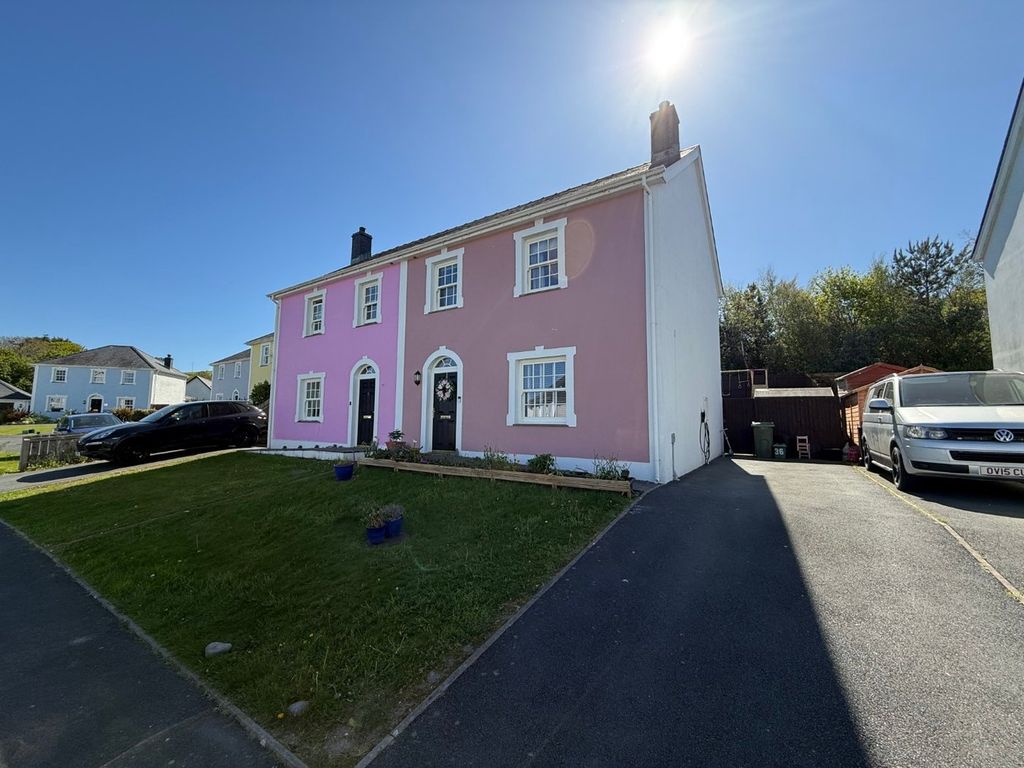 Property photo 1 of 36