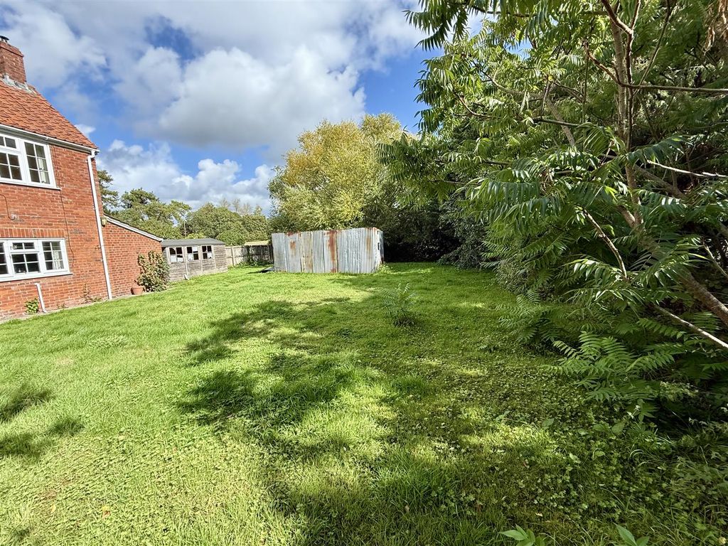Property photo 3 of 10 Img_5323.Jpg