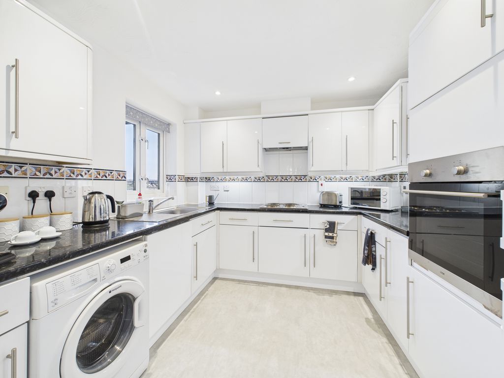 Property photo 3 of 13 Photo 5