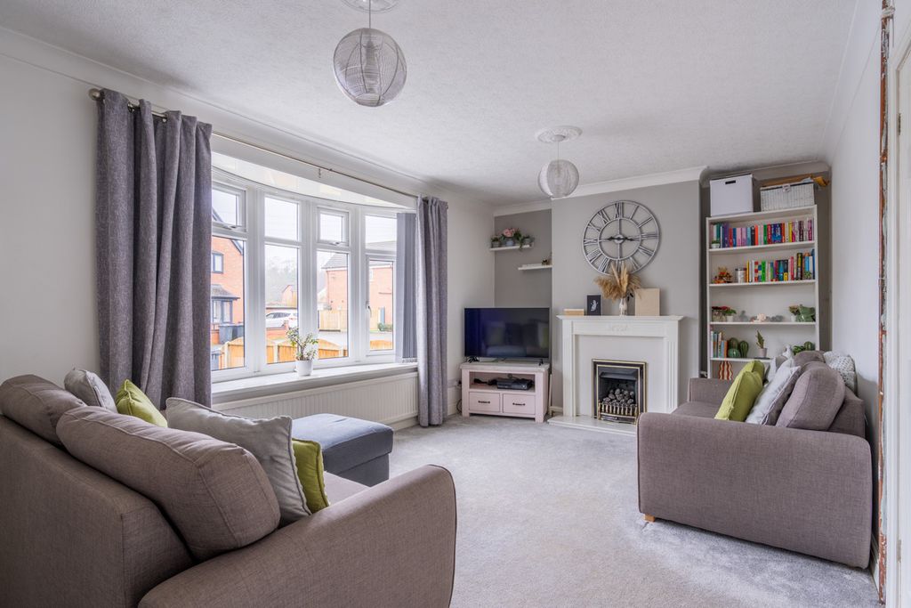 Property photo 2 of 13