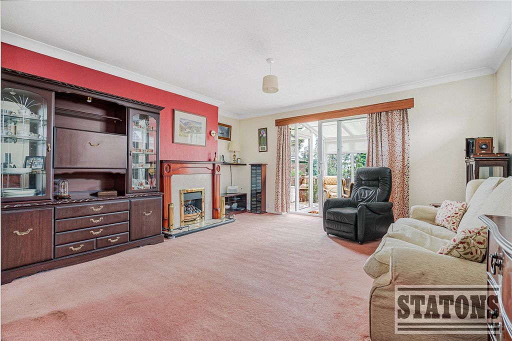 Property photo 3 of 14 Picture No. 18