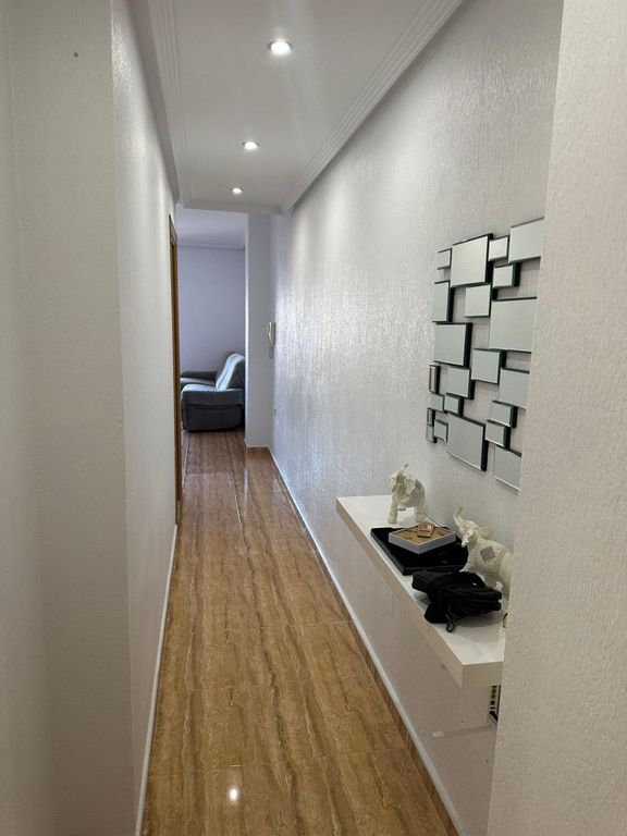 Property photo 3 of 31