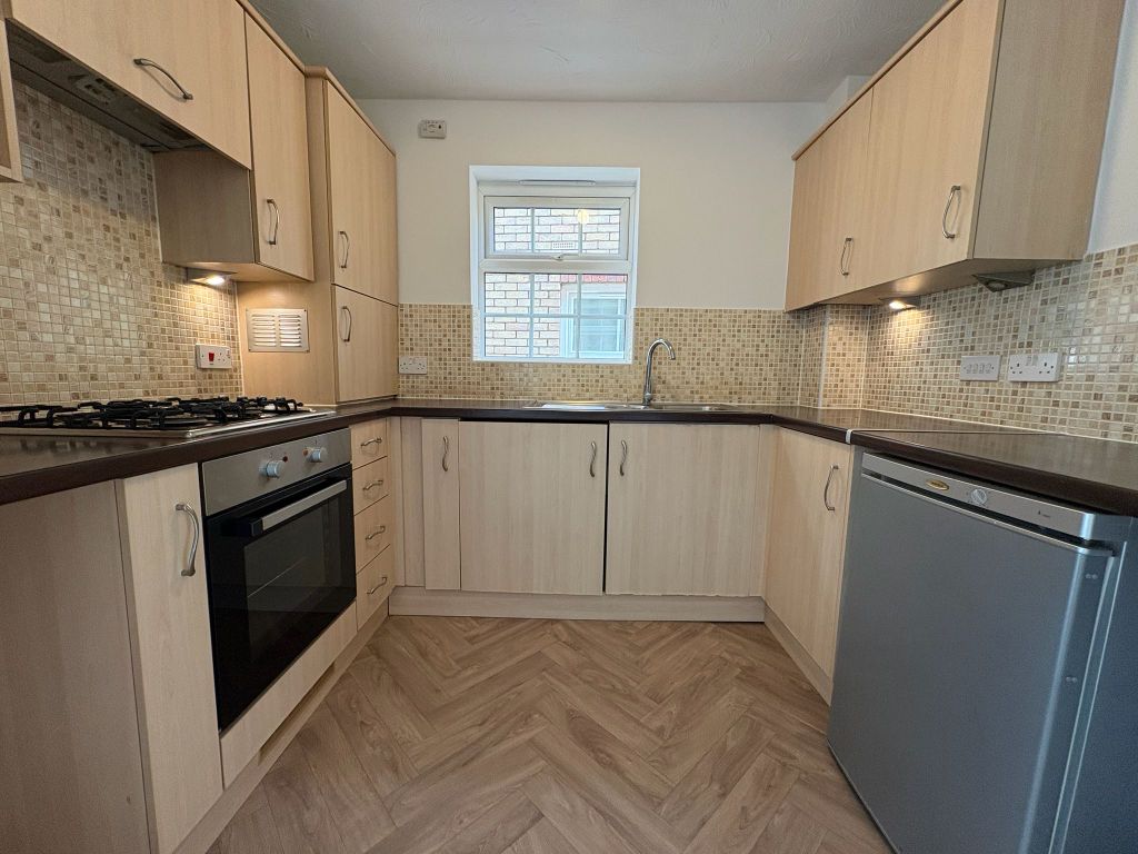 Property photo 2 of 12 Image