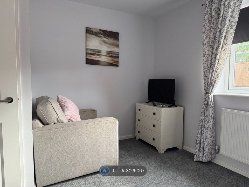 Property photo 1 of 3