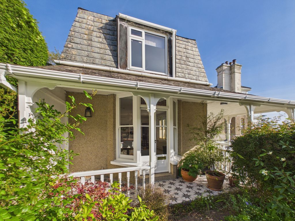 Property photo 1 of 16 Front Elevation