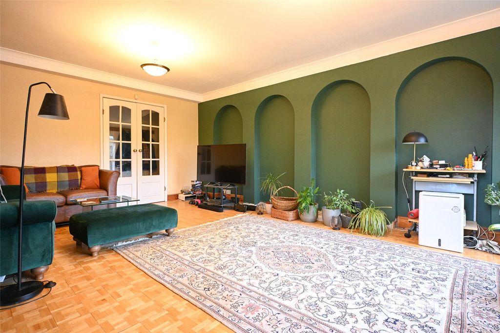 Property photo 3 of 24 Picture No. 14