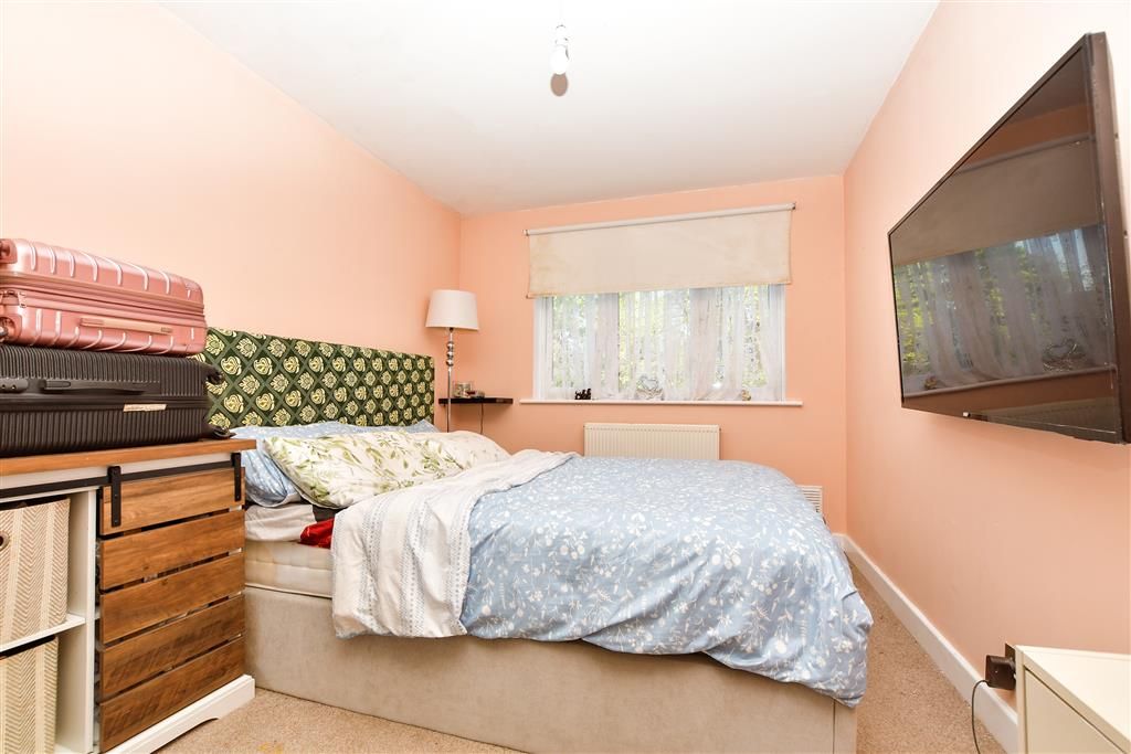 Property photo 1 of 8 Bedroom 1