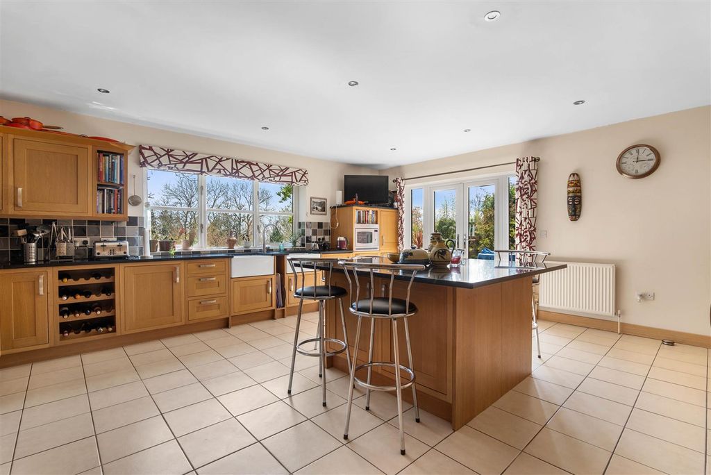 Additional image 12 of 6 bed detached house for sale223 Wells Road, Malvern WR14