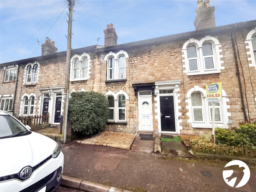 Property photo 1 of 9 External