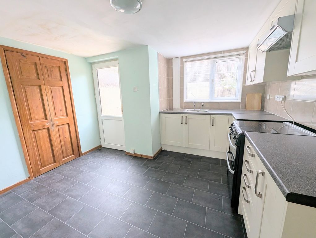 Property photo 2 of 18 Not Specified