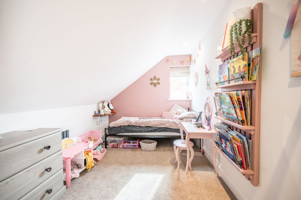 Additional image 14 of 4 bed property for saleSouthfield Drive, Leiston IP16