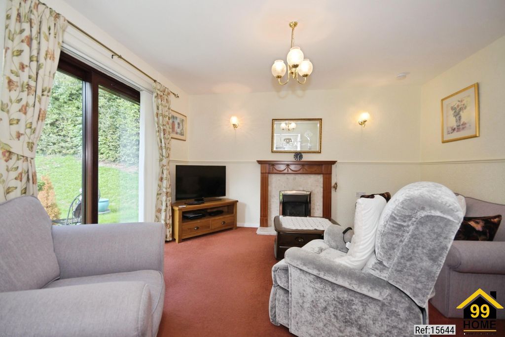 Property photo 3 of 18 Photo 2