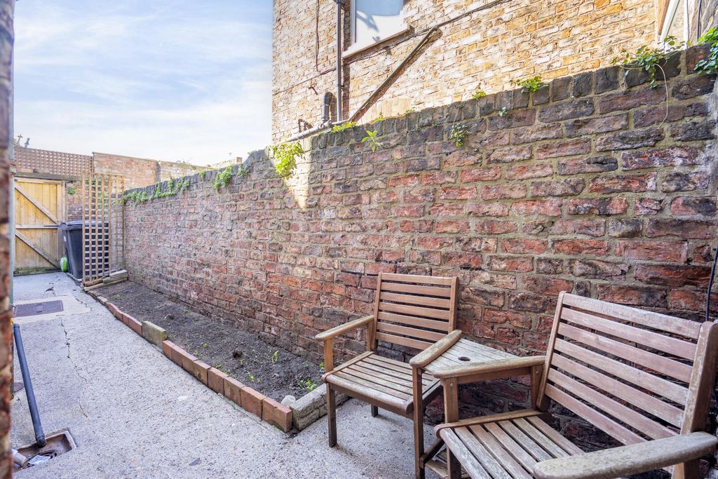Property photo 3 of 19 Rear Garden