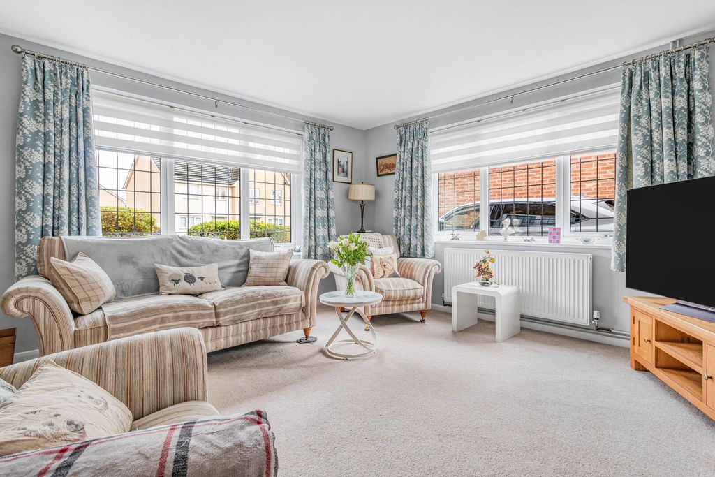 Property photo 2 of 21 18_74124-1.Jpg