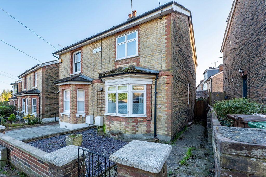 Property photo 1 of 18