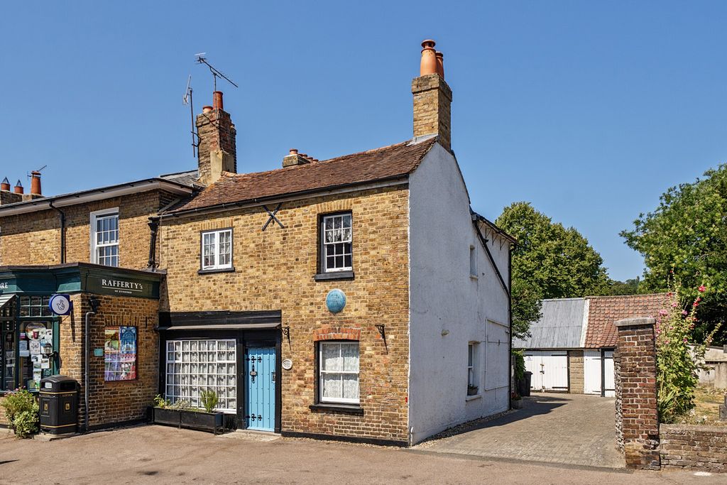 Property photo 1 of 23 1495868-1-6A69F58...